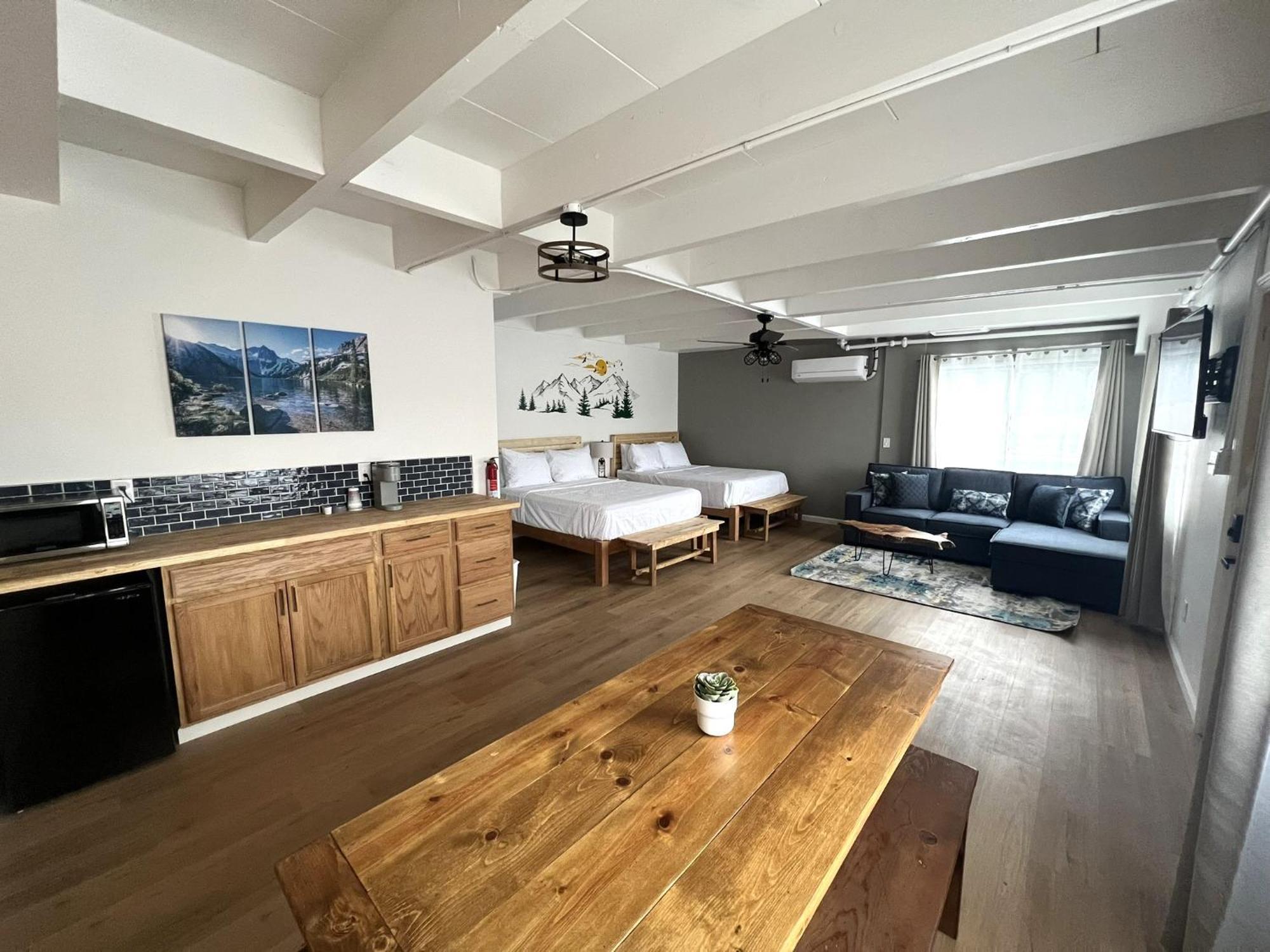 Wofford Village Studios Wofford Heights 外观 照片