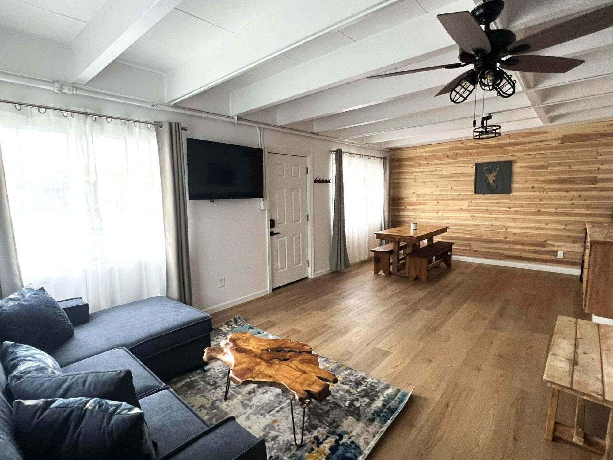 Wofford Village Studios Wofford Heights 外观 照片